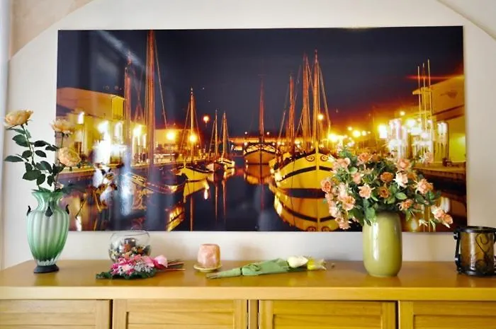 Hotel Residence Villa Lily Cesenatico Italy